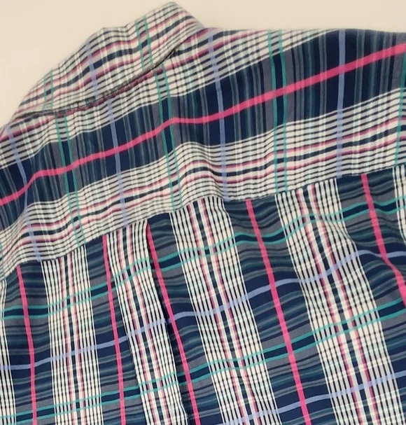 Tommy Bahama Button Down Pocket Dress Shirt - Cotton/ Silk Blend - Picture 6 of 6